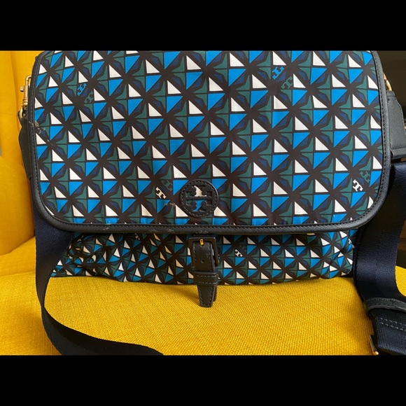 Beautiful diaper bag Tory Burch! - Picture 1 of 5